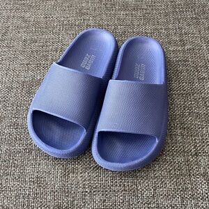 ⭐️ Kids Capelli New York Wave Zone Navy Cloud Slides Sandals, Little Kids 12